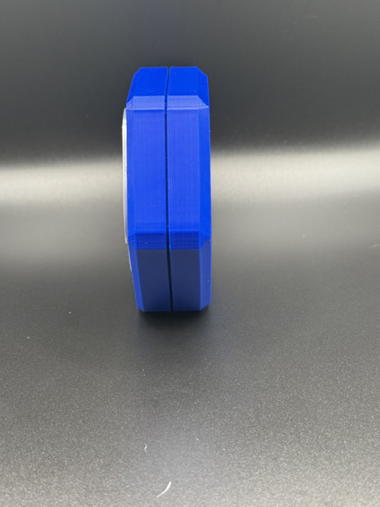 The Buckler - Dice Vault