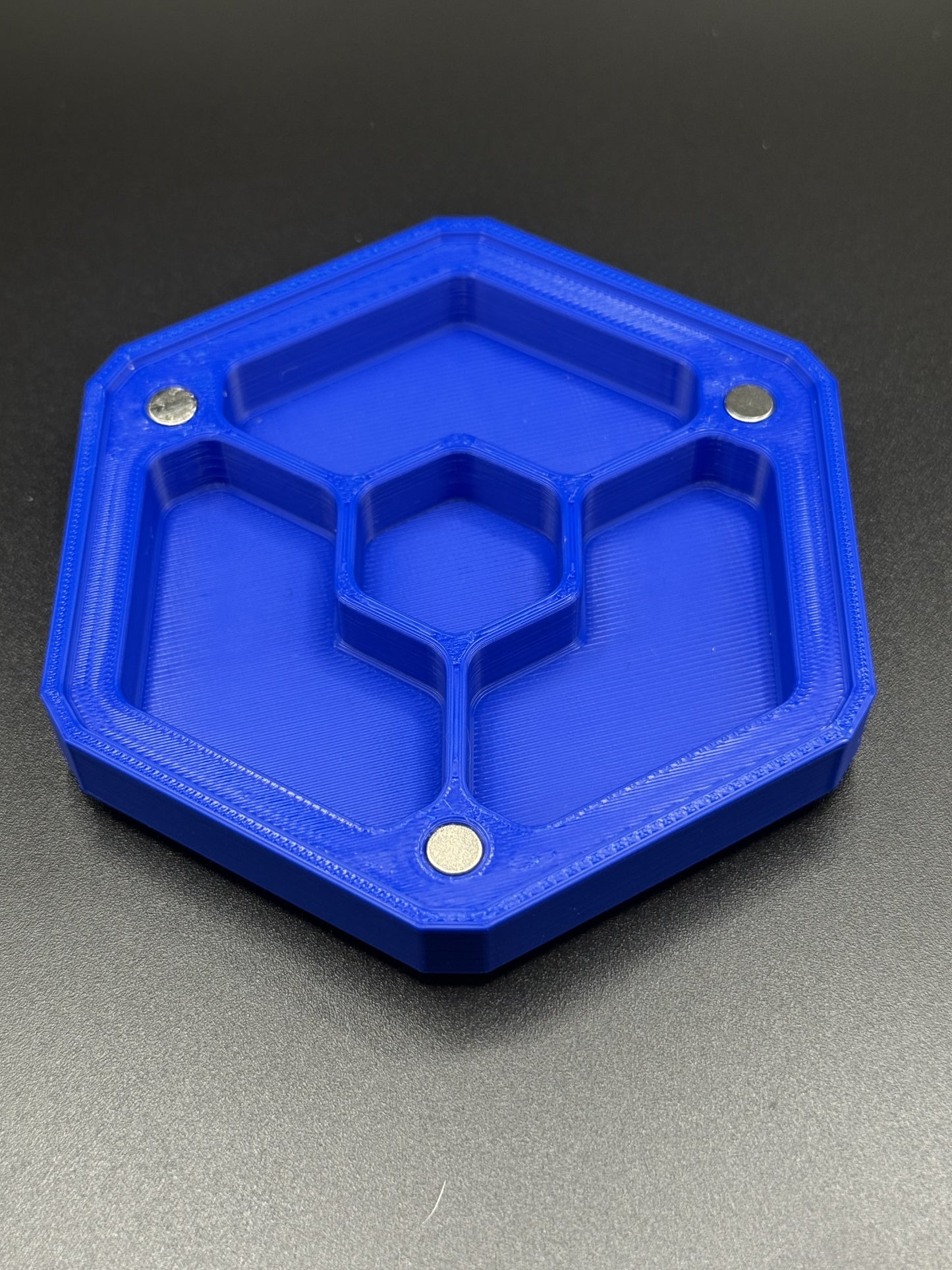 The Buckler - Dice Vault